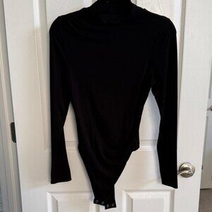 Good American Black Long Sleeve Bodysuit- Ruching
